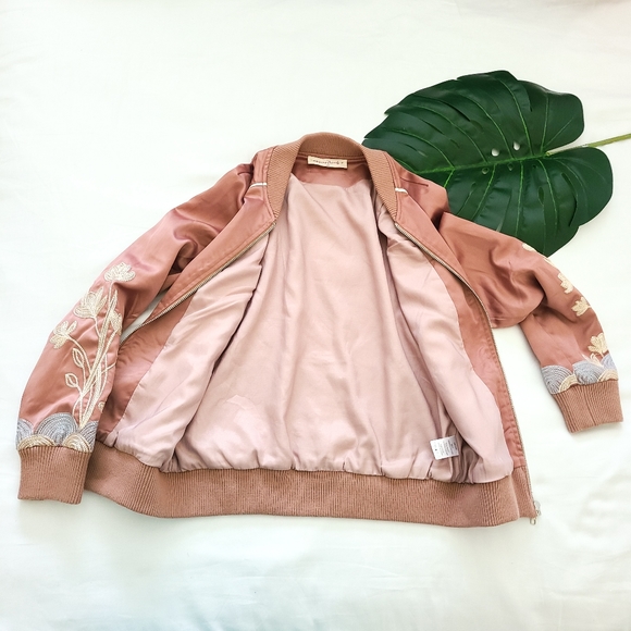 American threads blush bomber jacket - Picture 6 of 10
